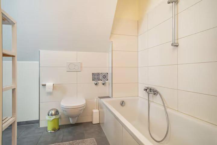 Ferienwohnung Diamond Friedrichshafen Ngoại thất bức ảnh